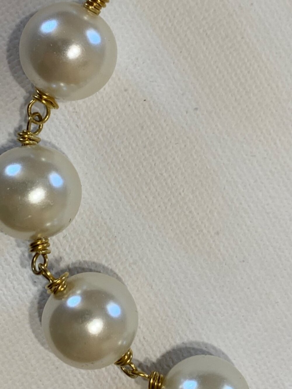 Handmade Shell Pearl Necklace - Picture 5 of 5